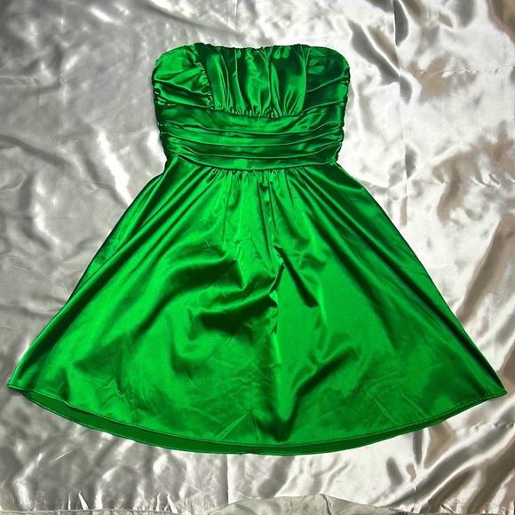 Roberta Satin Dress Dark Green main image 1
